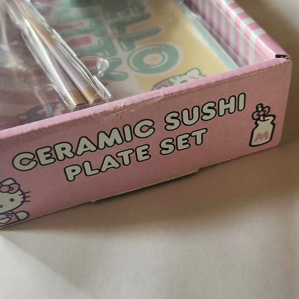 Hello Kitty Ceramic Sushi Plate Set NWT